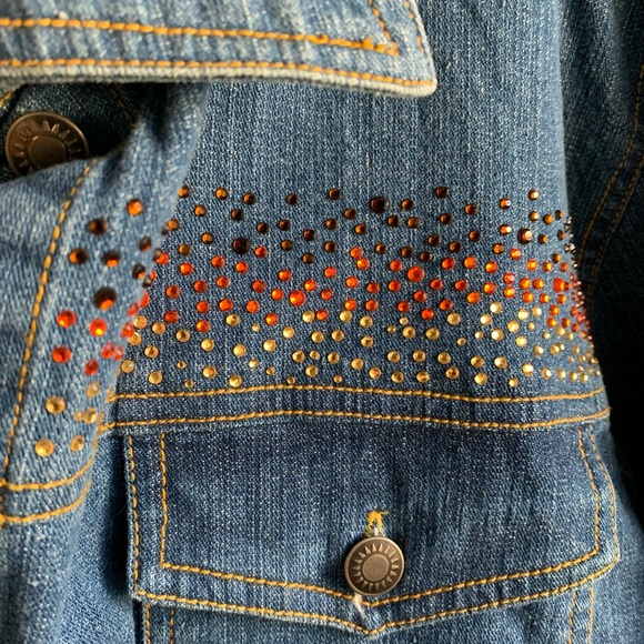 012 NWT embellished Jean Jacket - Picture 5 of 7